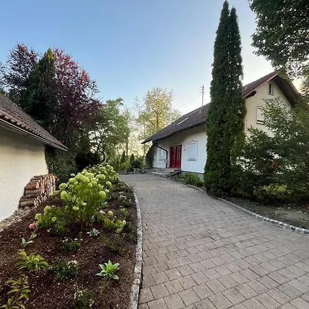 Landhaus-villa Auf Dem Berg Ferienhaus Dietingen