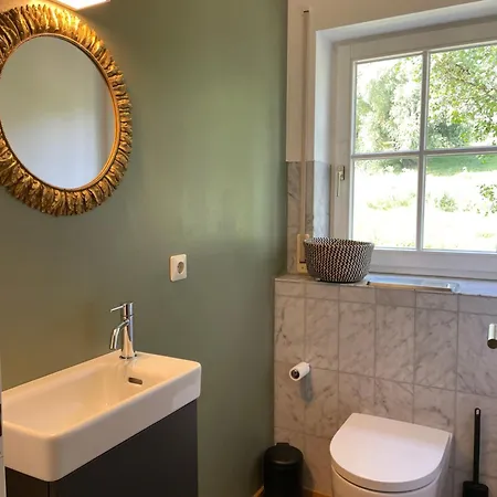 Landhaus-villa Auf Dem Berg